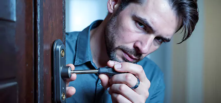 Eviction Locksmith Hinsdale